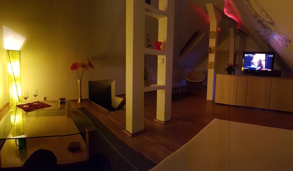 My Place - Butterflies Sibiu Bagian luar foto